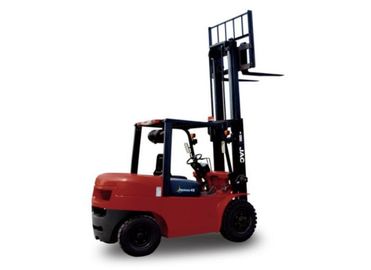Porcellana Capacità diesel del carrello elevatore a forcale di combustione interna grande rendimento elevato 4,5 tonnellate fornitore