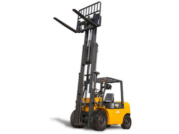 JAC un carrello elevatore diesel da 10 tonnellate, carrelli elevatori del contrappeso di grande capacità, colore rosso o arancio pesante del carrello elevatore dell'attrezzatura, fornitore
