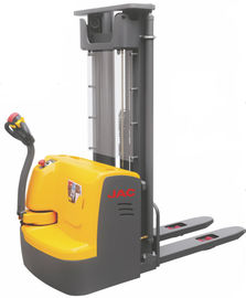 Porcellana tipo economico elettrico del motore a corrente alternata Dell&#039;impilatore del camion di pallet di capacità di carico 1500KG esportatore